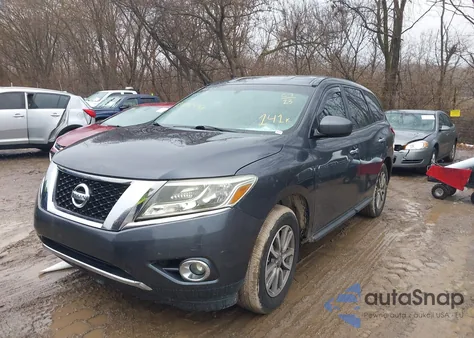 2013 Nissan Pathfinder S z USA, uszkodzony, nr VIN 5N1AR2MM6DC662880